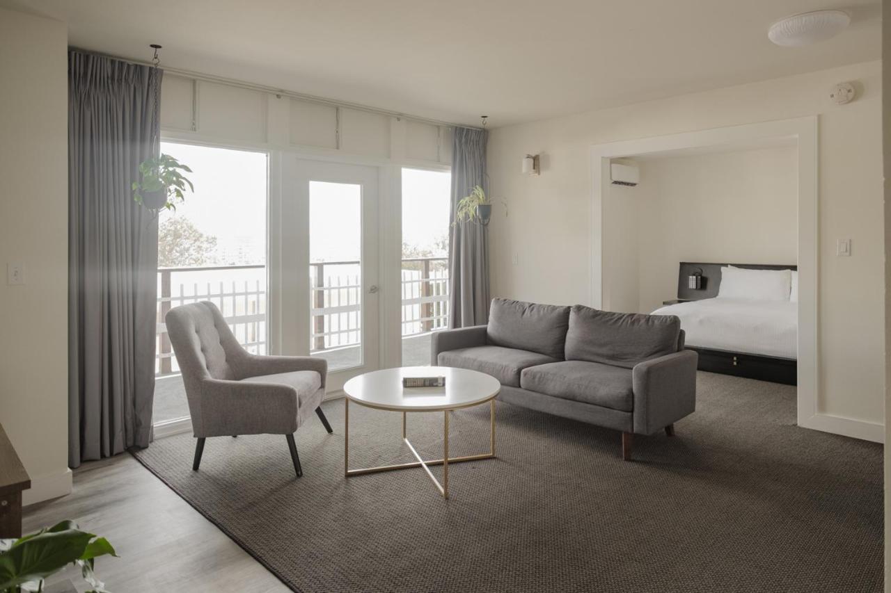 Hollywood Hills Hotel Los Angeles Extérieur photo