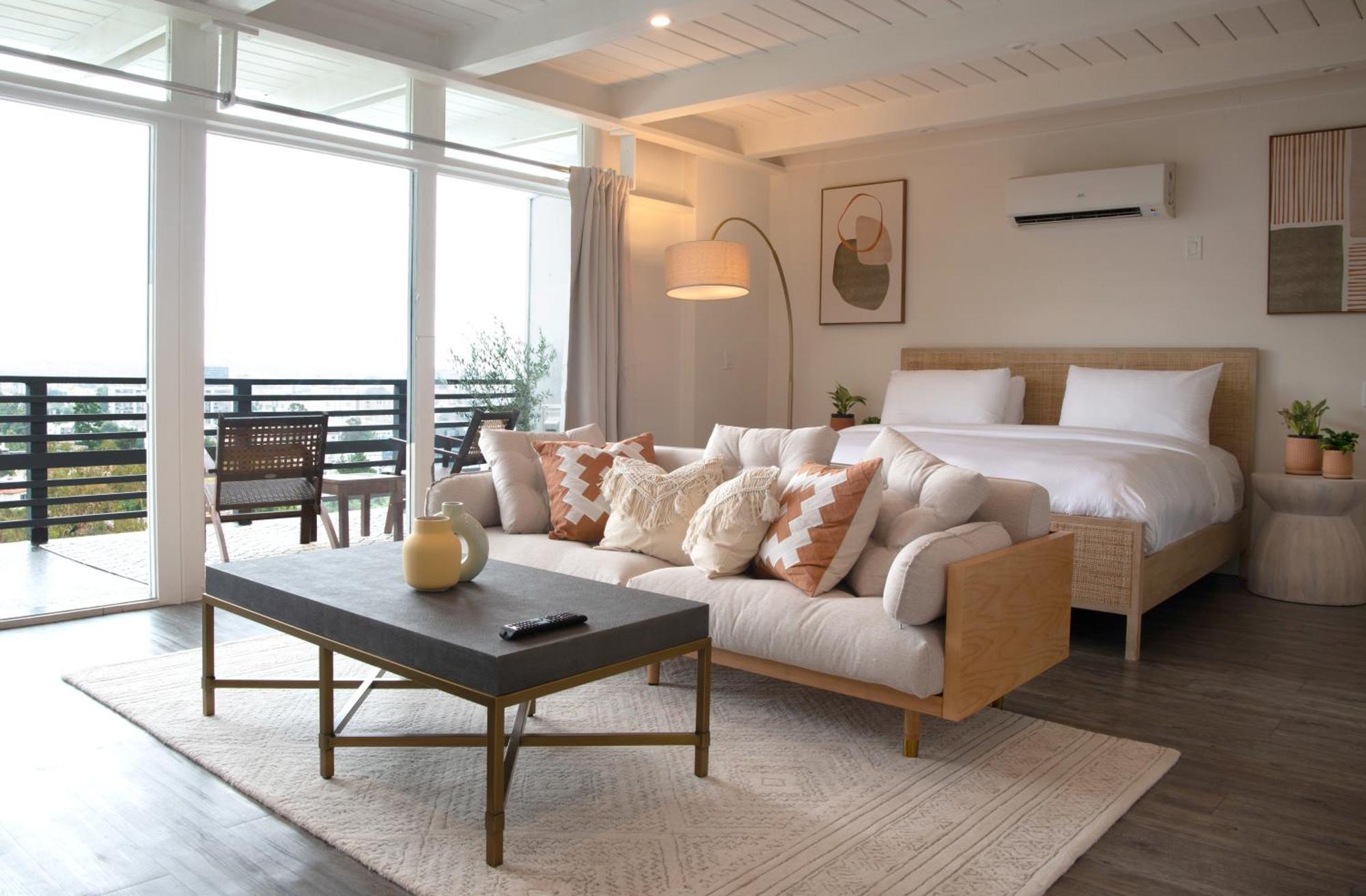 Hollywood Hills Hotel Los Angeles Extérieur photo
